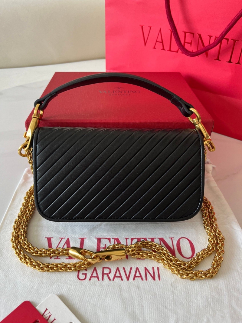 Va1e*ntin0 satchel bag